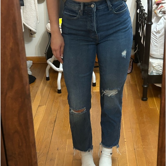 Old Navy Distressed Jeans - Picture 3 of 5